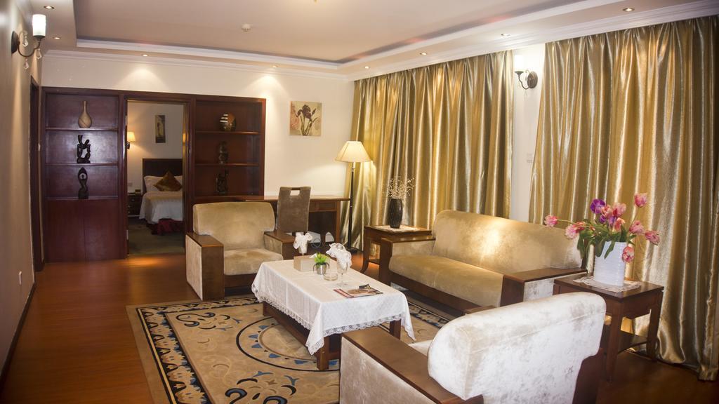 G.S Plaza Hotel 阿克拉 外观 照片