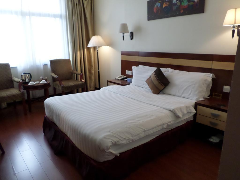 G.S Plaza Hotel 阿克拉 外观 照片