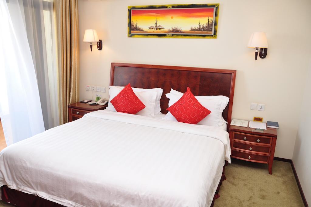 G.S Plaza Hotel 阿克拉 外观 照片